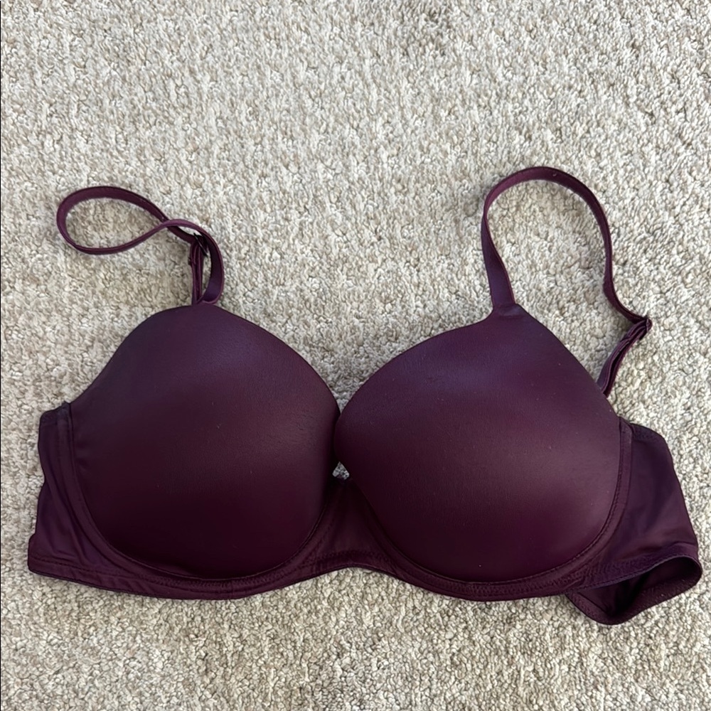 PINK Victoria's Secret Purple T-Shirt Bra with Smooth Finish